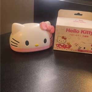 Hello Kitty Soap container 🧼